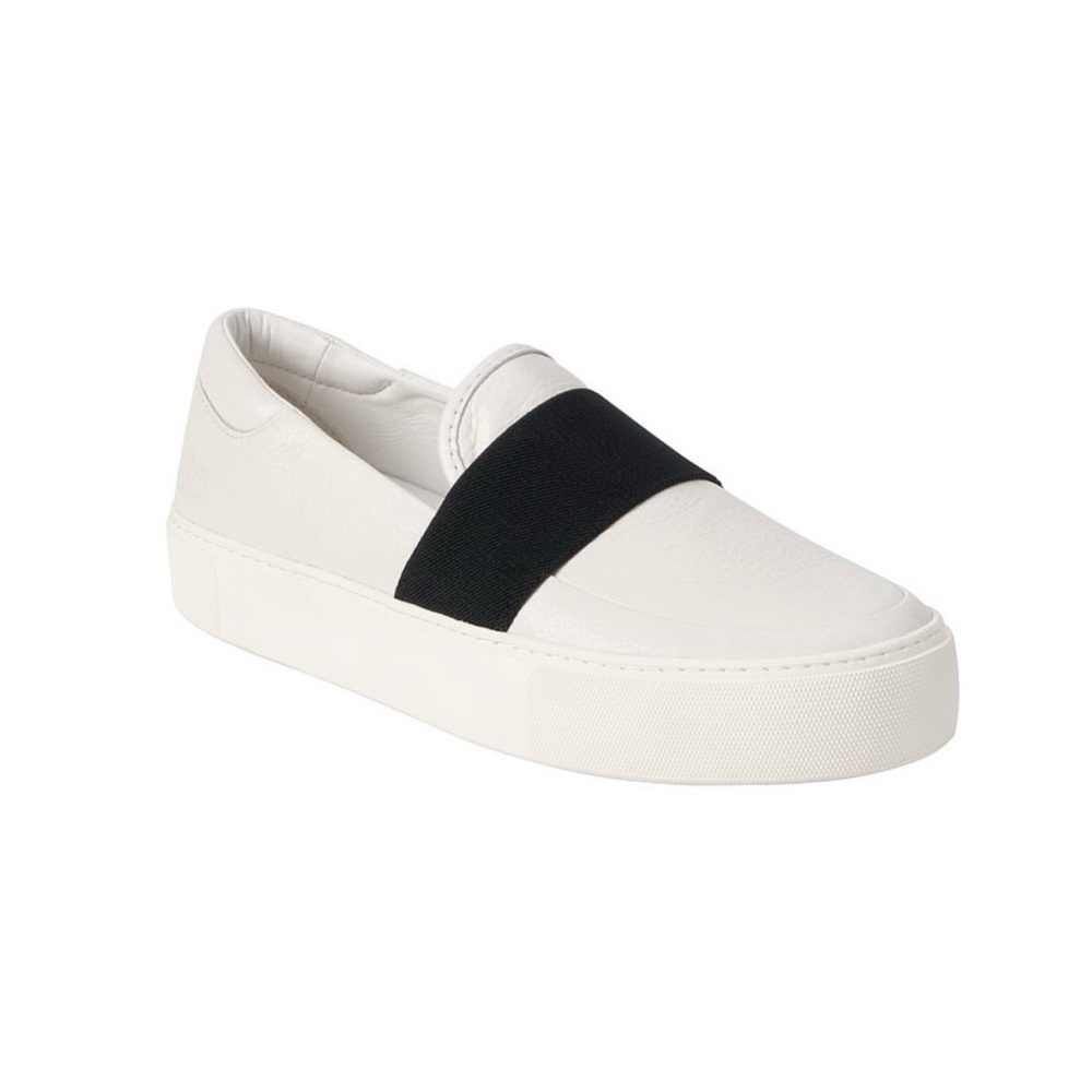 UGG – Chayze Slip-On Sneakers – White / Black Logo Band – Sz. 10